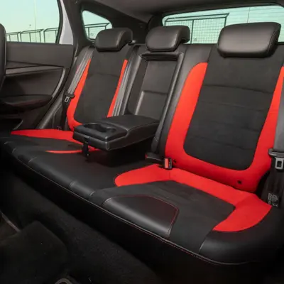24747413_400